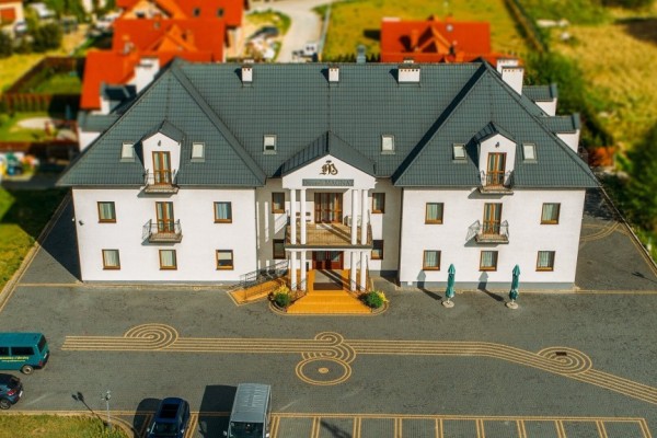 Dworek Magnat w Modlniczce