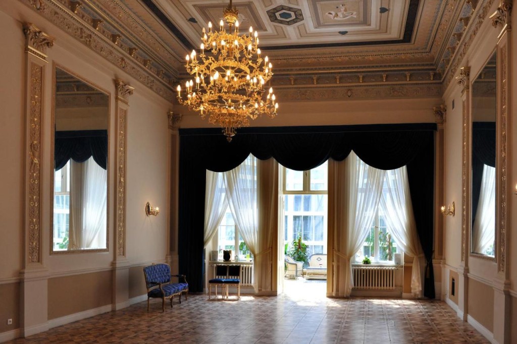 Pałac Biedrusko w Biedrusku