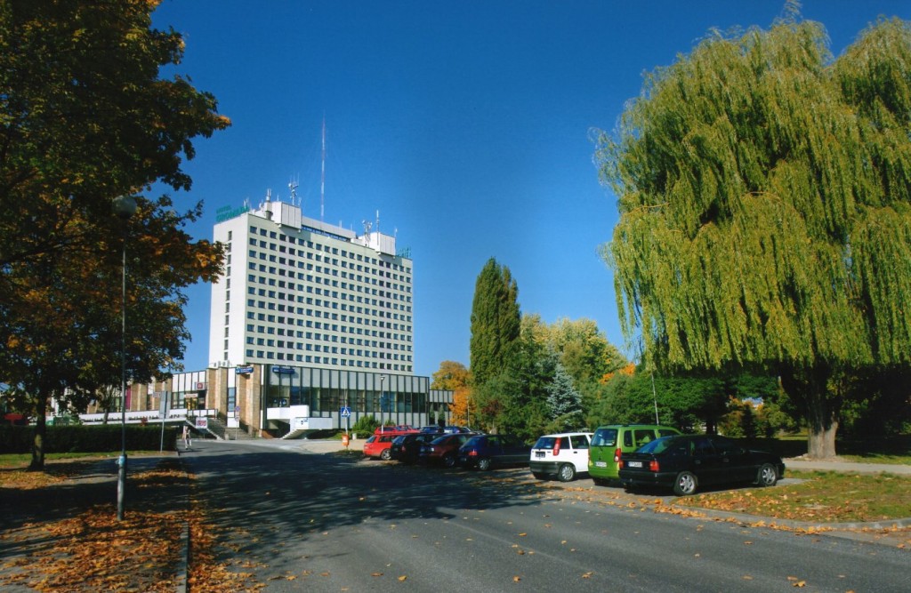 Hotel „Gromada” w Pile