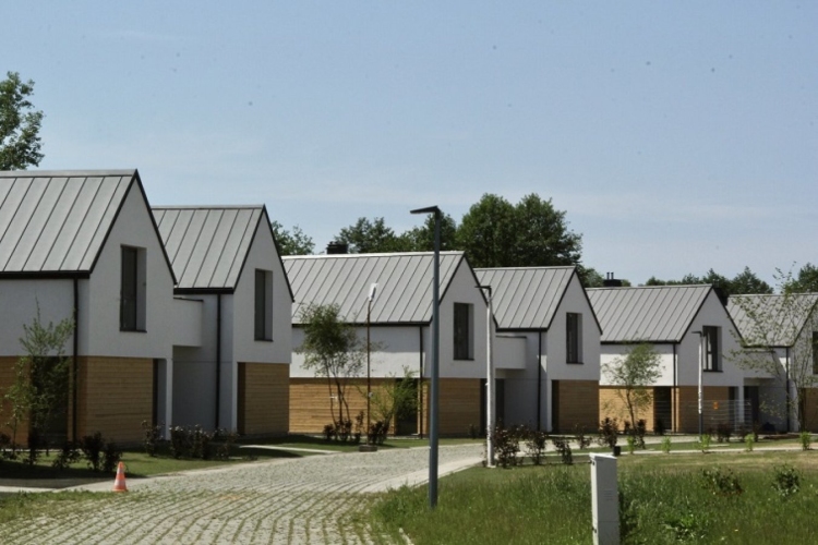 Centrum Konferencyjno-Wypoczynkowe „Pałac i Folwark Łochów”