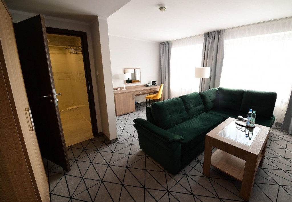 Hotel „Gromada” w Pile