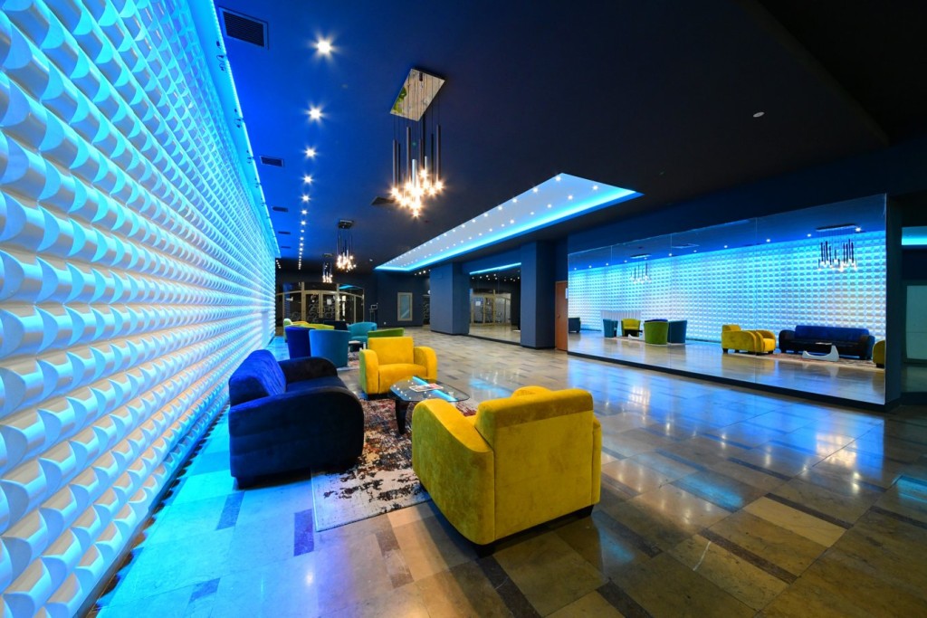 Hotel „Gromada” w Pile