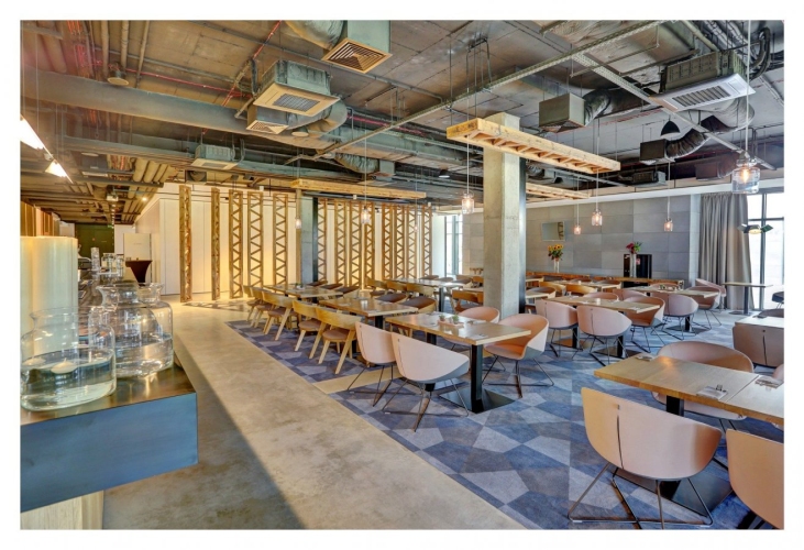 Centrum Konferencyjno-Wypoczynkowe „Pałac i Folwark Łochów”