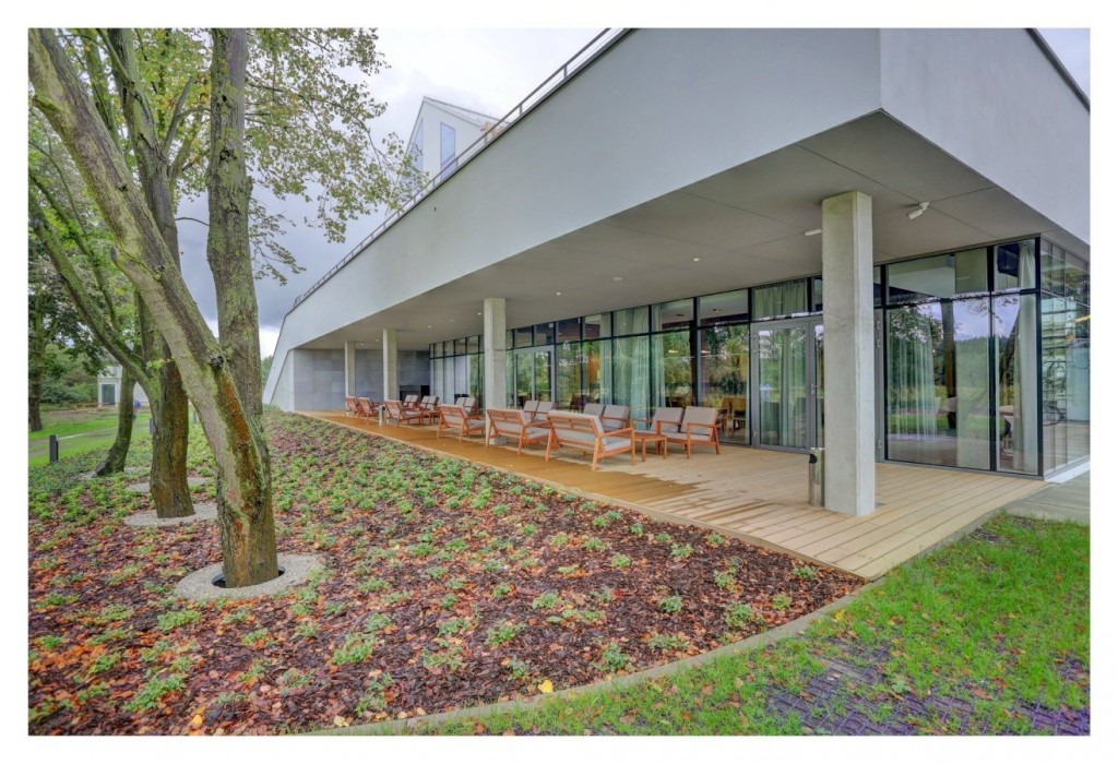 Centrum Konferencyjno-Wypoczynkowe „Pałac i Folwark Łochów”