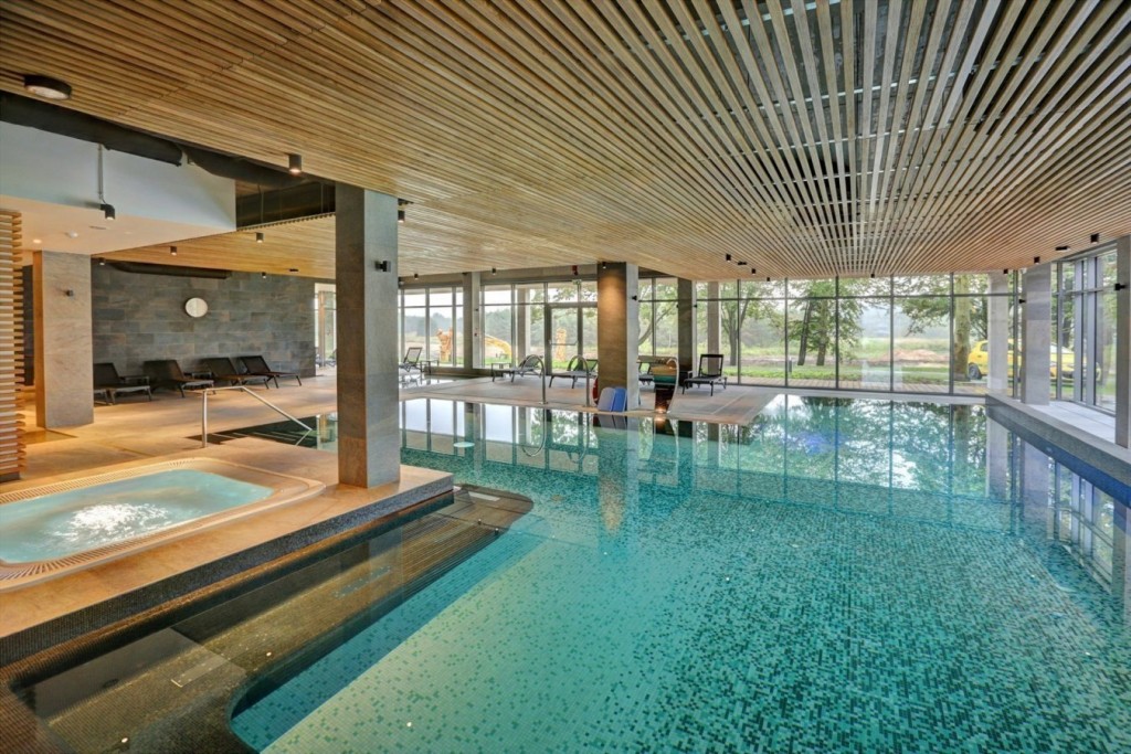 Centrum Konferencyjno-Wypoczynkowe „Pałac i Folwark Łochów”