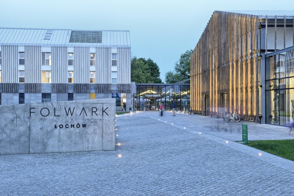 Centrum Konferencyjno-Wypoczynkowe „Pałac i Folwark Łochów”