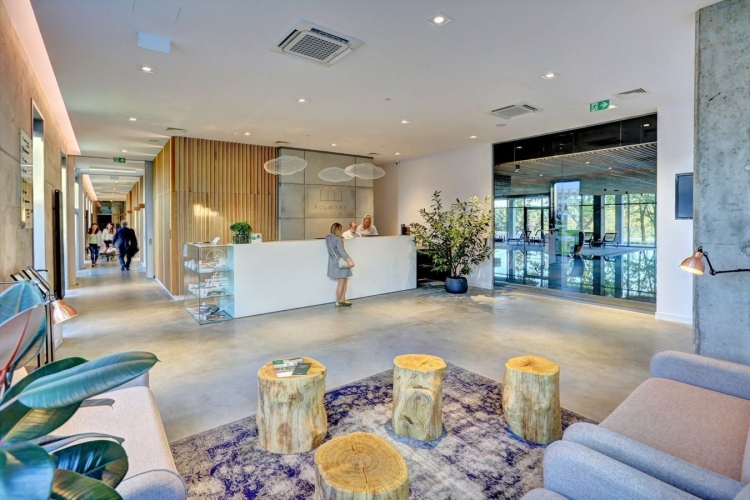 Centrum Konferencyjno-Wypoczynkowe „Pałac i Folwark Łochów”