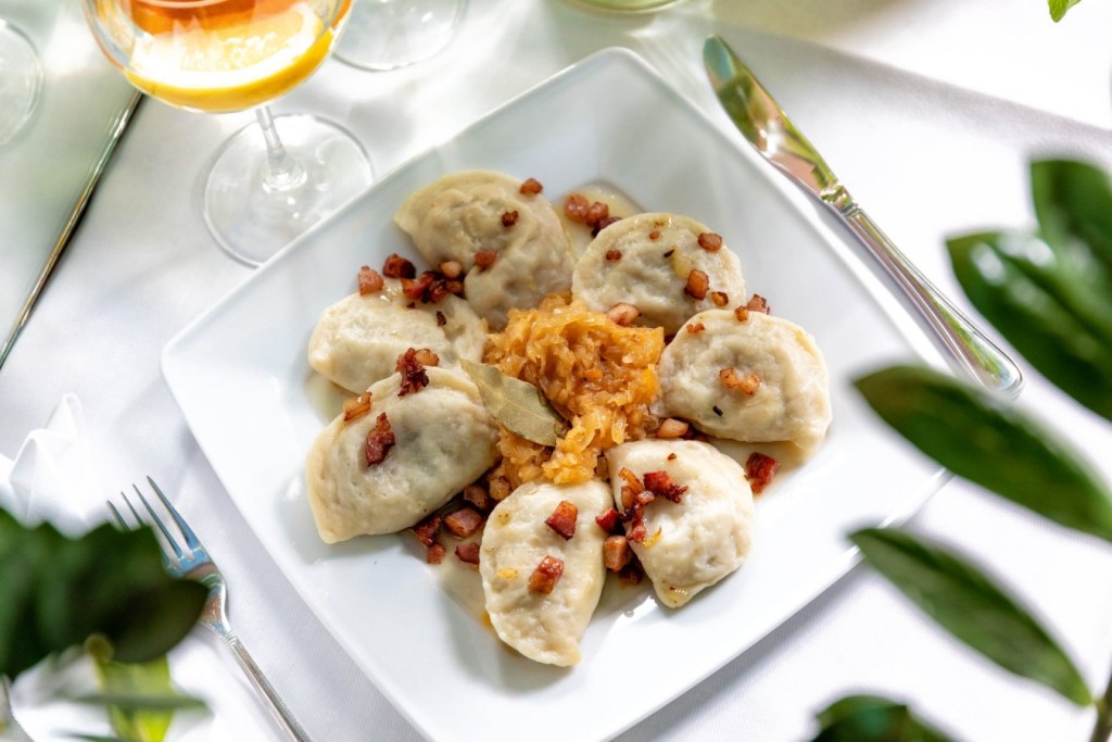 Hotel „Gromada” w Pile