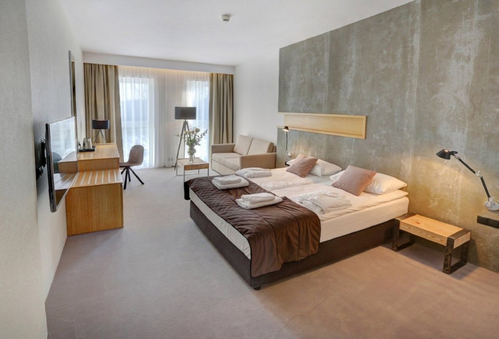 Centrum Konferencyjno-Wypoczynkowe „Pałac i Folwark Łochów”