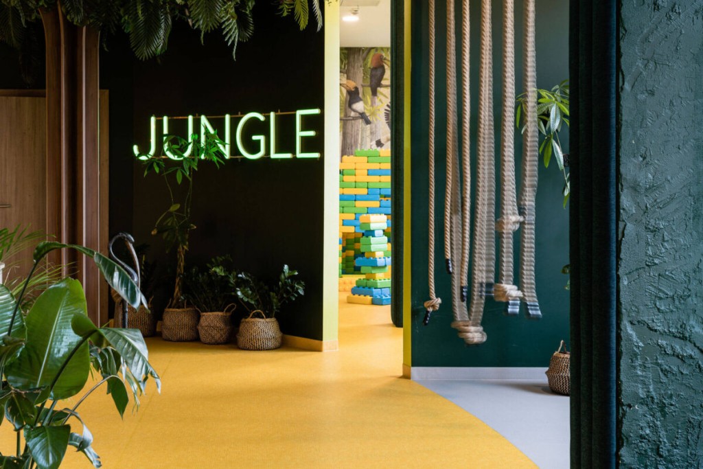 Hotel „Astor” w Jastrzębiej Górze