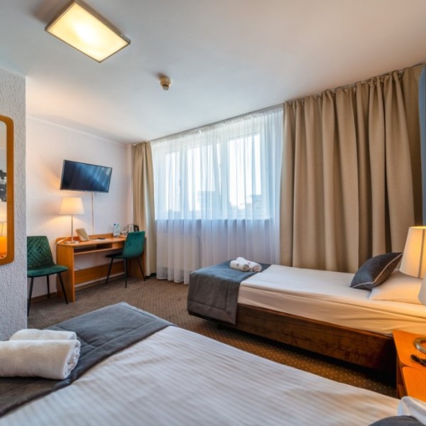 Hotel „Gromada” w Poznaniu