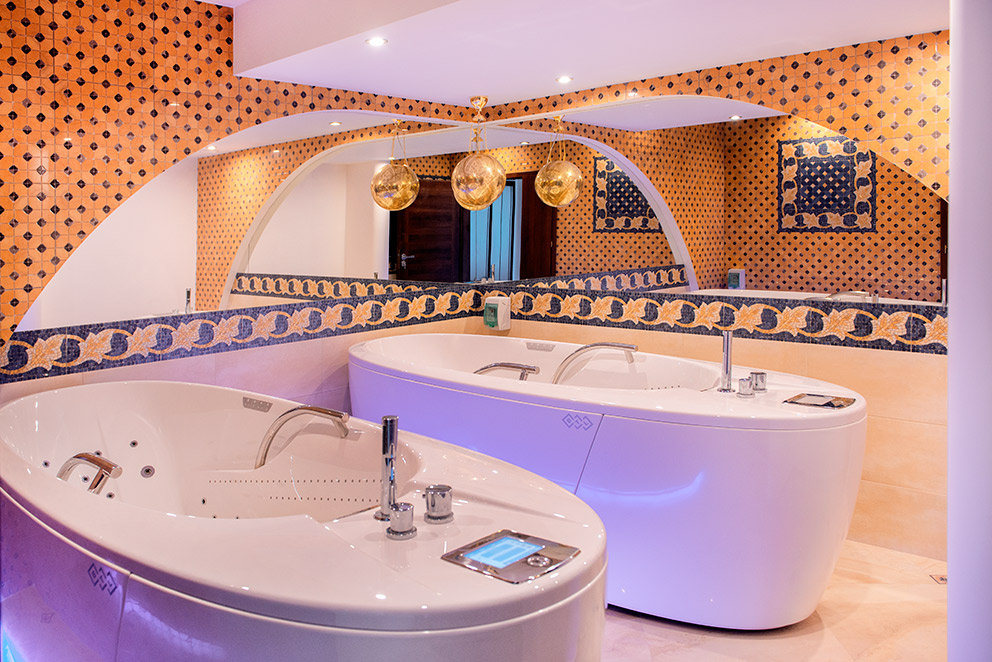 VILLA ANDALUCIA w Ciechocinku