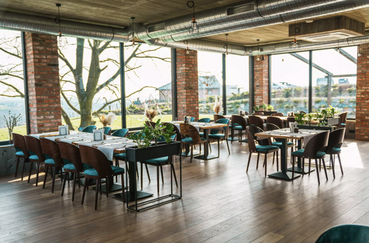 Hotel „Szary Residence” w Michałowicach