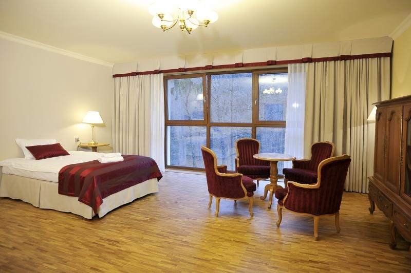 Hotel Mir-Jan w Lądku-Zdroju