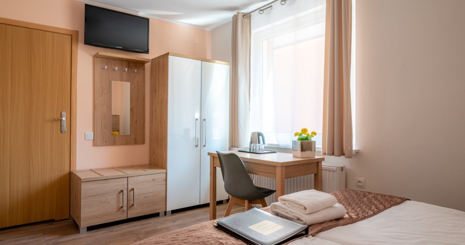 Hotel Ledan w Chłopach