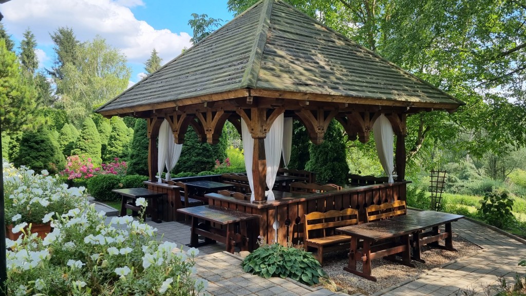 Dwór Anna w Jakubowicach Konińskich