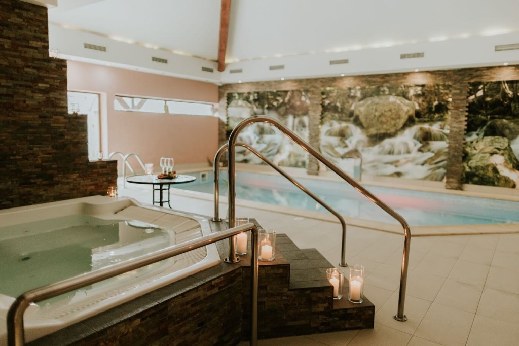 Hotel Dębowe Wzgórze w Pokrzywnej