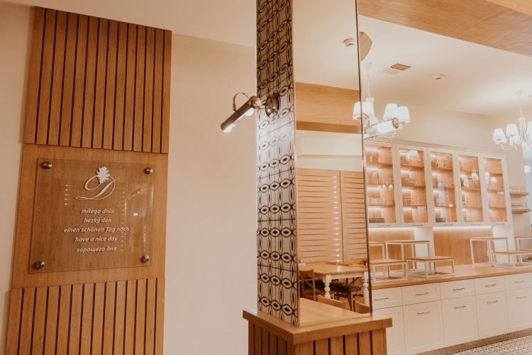 Hotel Dębowe Wzgórze w Pokrzywnej