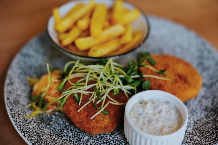 Hotel Dębowe Wzgórze w Pokrzywnej