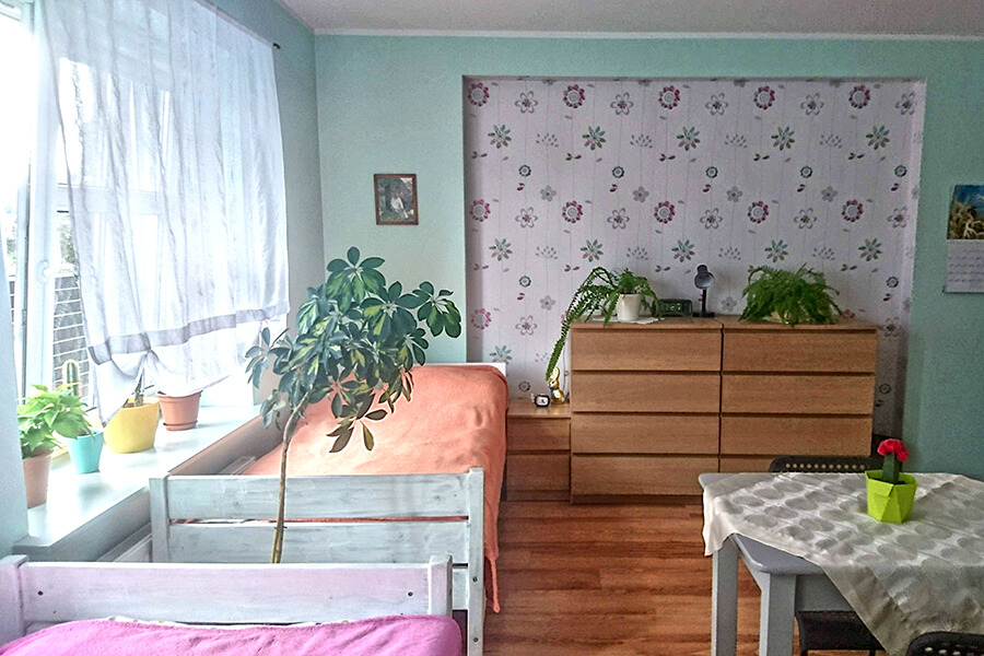 Pokoje w Domu Opieki Familia w Rudzie Śląskiej są wygodne i funkcjonalnie urządzone