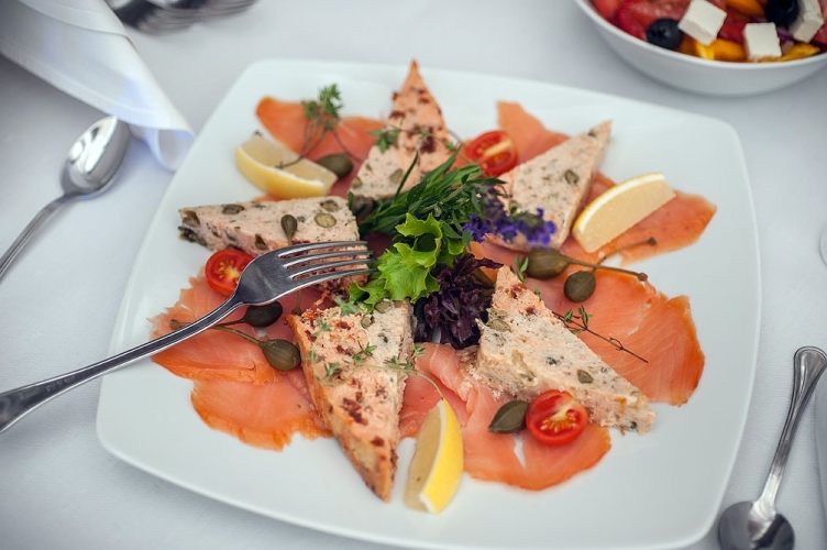 Dwór Anna w Jakubowicach Konińskich