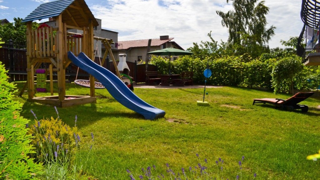 Pensjonat Dom Jastrzębia w Jastrzębiej Górze