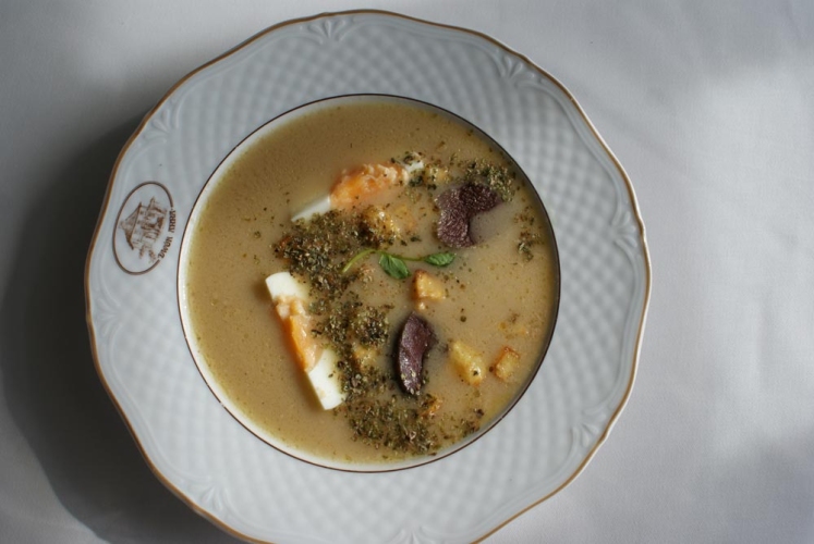 Dwór Anna w Jakubowicach Konińskich