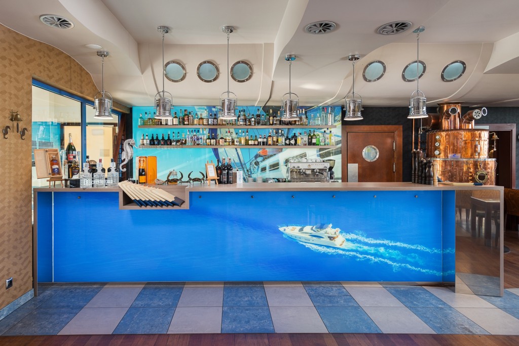 Hotel Restauracja FALEZA w Jastrzębiej Górze