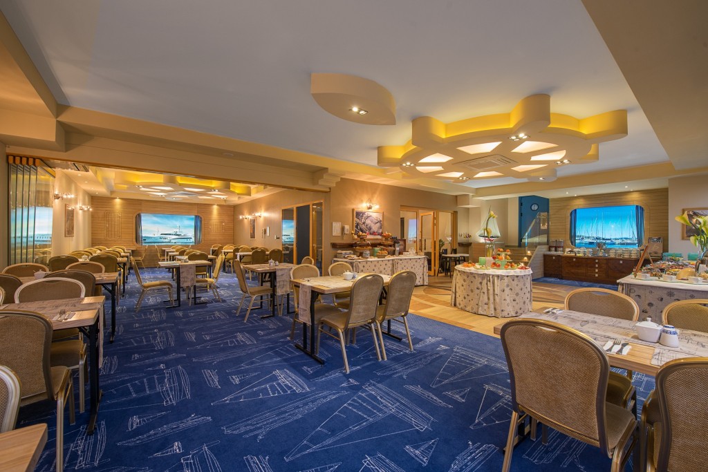 Hotel Restauracja FALEZA w Jastrzębiej Górze