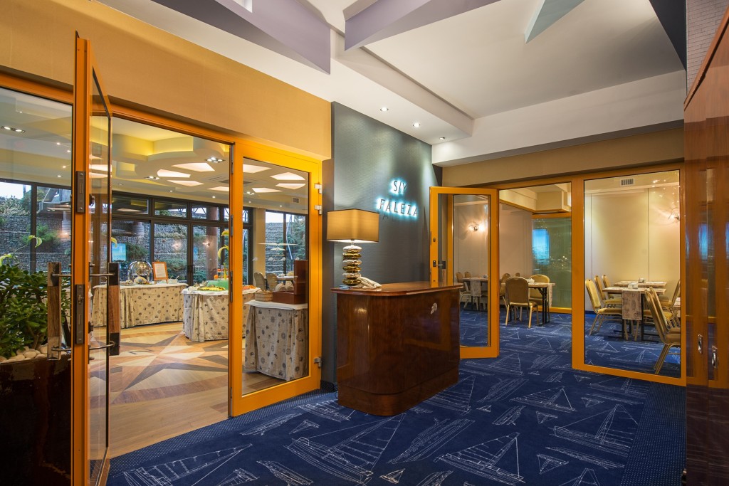 Hotel Restauracja FALEZA w Jastrzębiej Górze