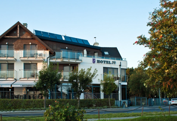 Hotel 77 w Chałupach