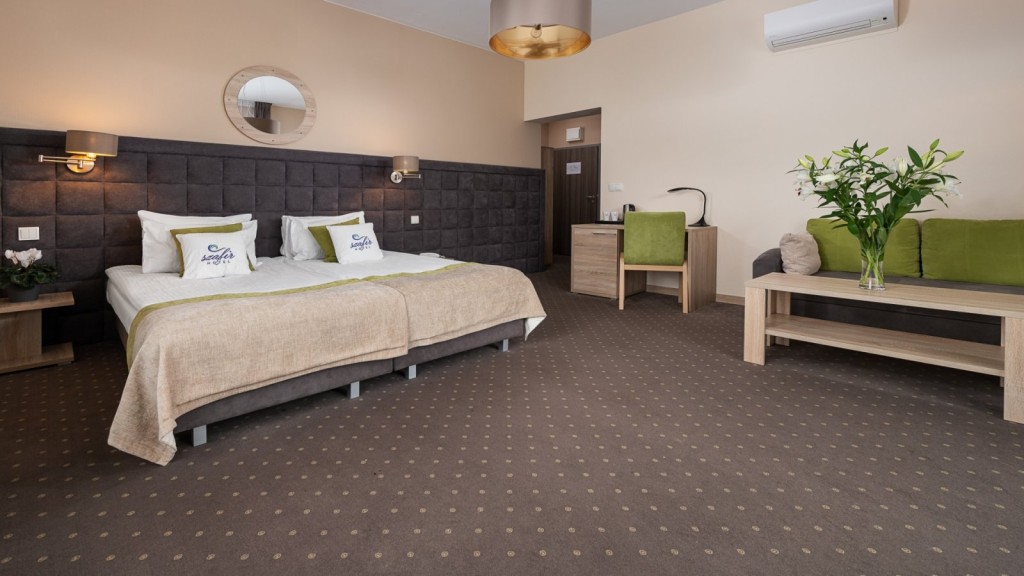 Hotel Szafir w Jastrzębiej Górze