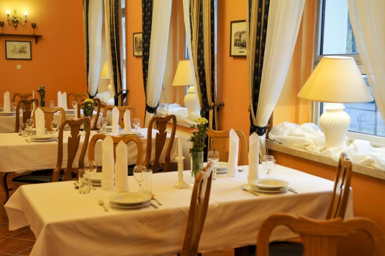 Hotel Mir-Jan w Lądku-Zdroju