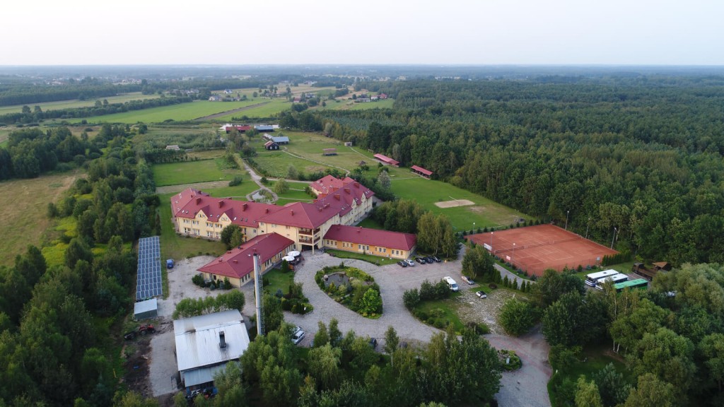 Dom Opieki Seniora ,,Obok Lasu” w Grębiszewie z lotu ptaka