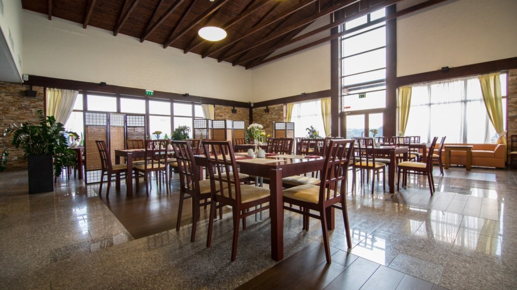 Centrum Sportu i Rekreacji OLENDER w Wielkiej Nieszawce