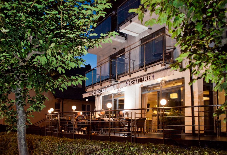 Hotel 77 w Chałupach