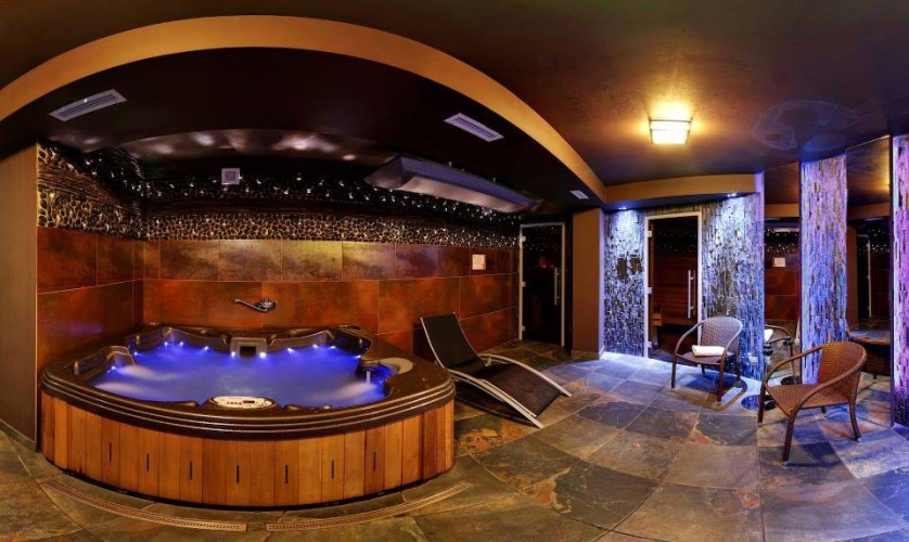 Hotel 77 w Chałupach