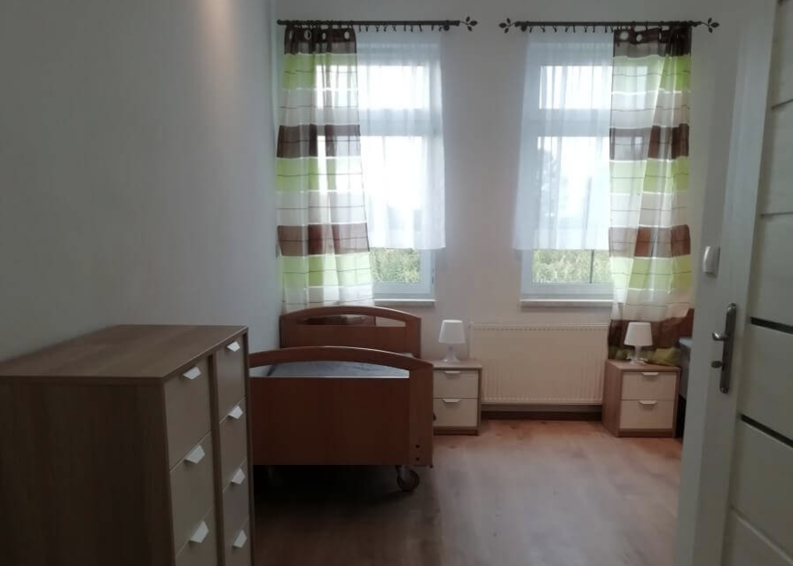 W Domu Opieki św. Kosmy i Damiana w Gawartowej Woli dostępny jest system przyzywowy