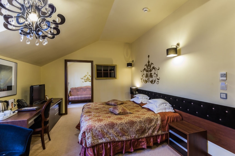 Dwór Kombornia Hotel & SPA w Komborni