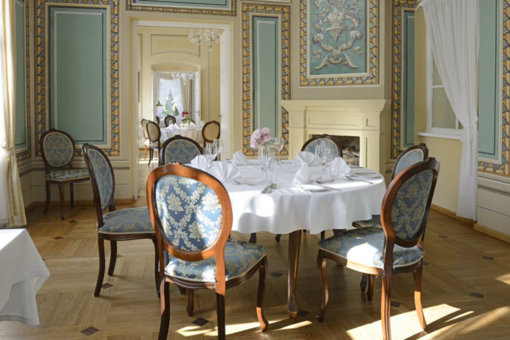 Dwór Kombornia Hotel & SPA w Komborni