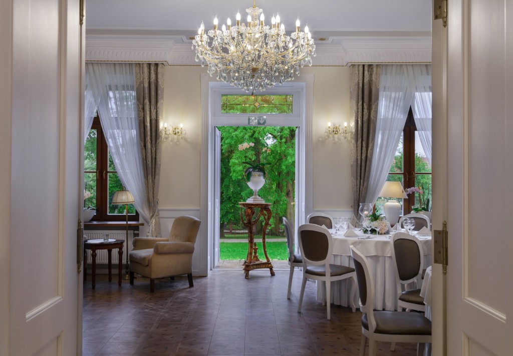 Dwór Prezydencki Boutique Hotel & SPA w Zgłobicach