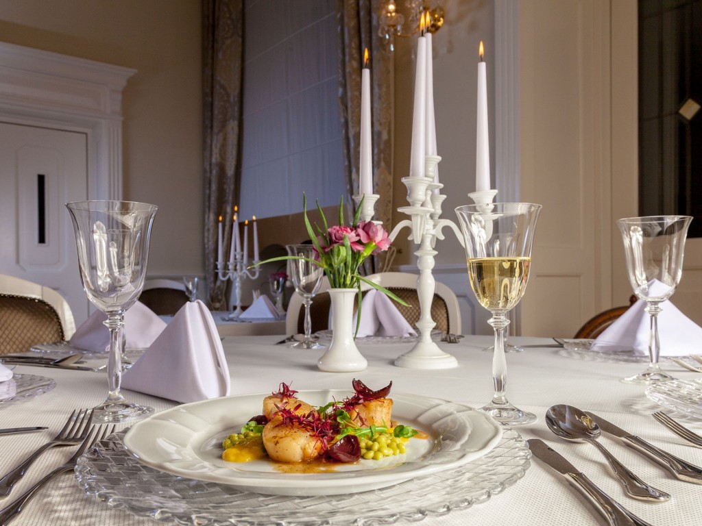 Dwór Prezydencki Boutique Hotel & SPA w Zgłobicach