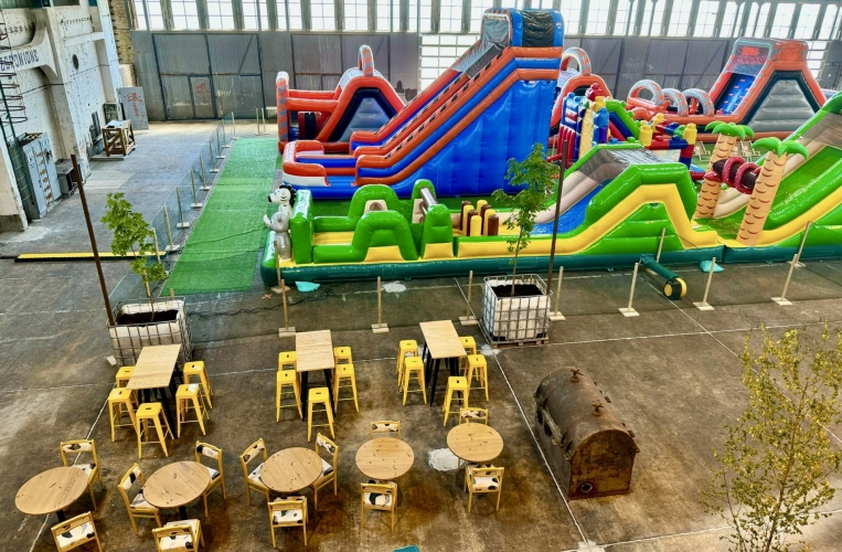 Hotel ARCHE Fabryka Samolotów w Mielnie