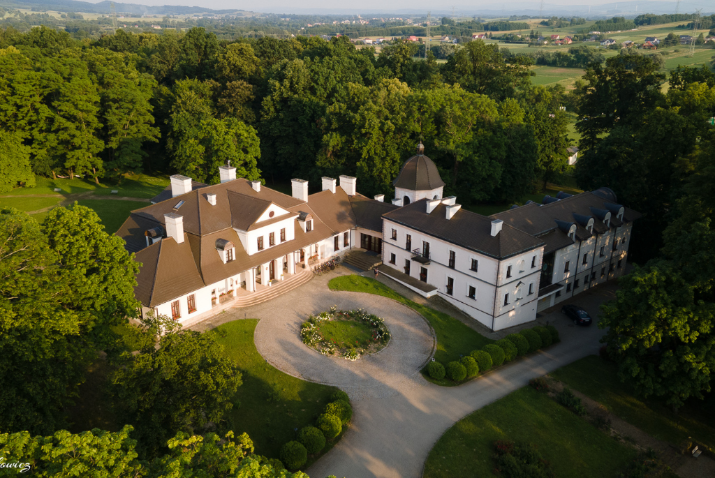 Dwór Kombornia Hotel & SPA w Komborni