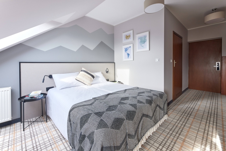 Hotel Kyriad Karkonosze w Wojcieszycach