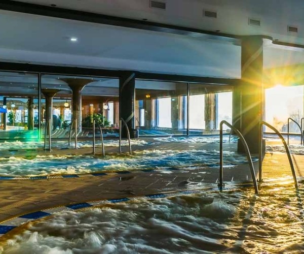 Hotel Gołębiewski w Mikołajkach