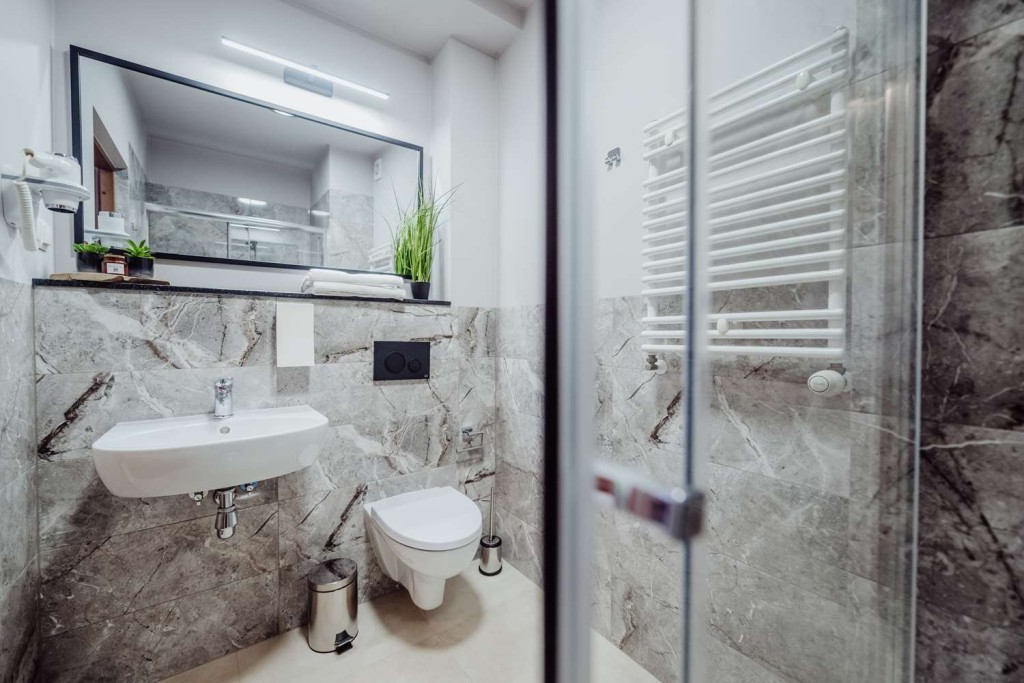 Hotel Kyriad Karkonosze w Wojcieszycach