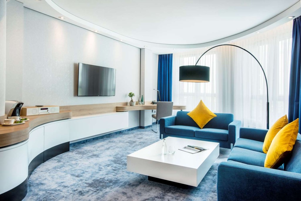  Hotel Golden Tulip Warsaw Airport w Warszawie