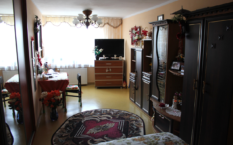 Mieszkańcy Domu Pomocy Społecznej Pogodna Jesień w Jeleniej Górze mogą dostosować pokoje do swoich potrzeb