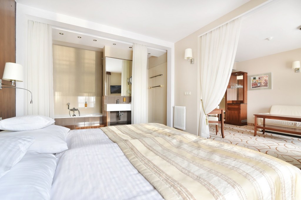 Hotel Warszawa w Augustowie